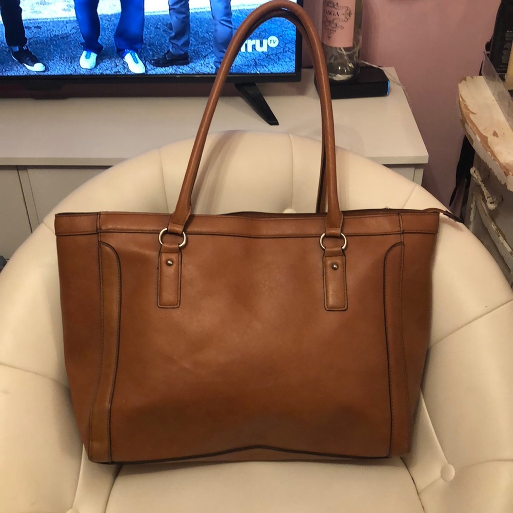 Leather tote bag